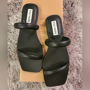 Steve Madden Pedra Black Sz 7.5